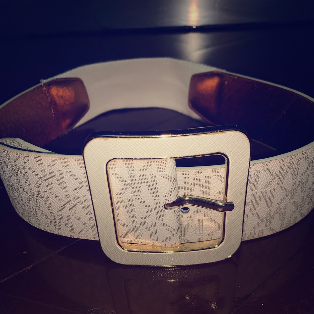 Michael Kors belt